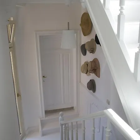 Domus Portus Bed and breakfast